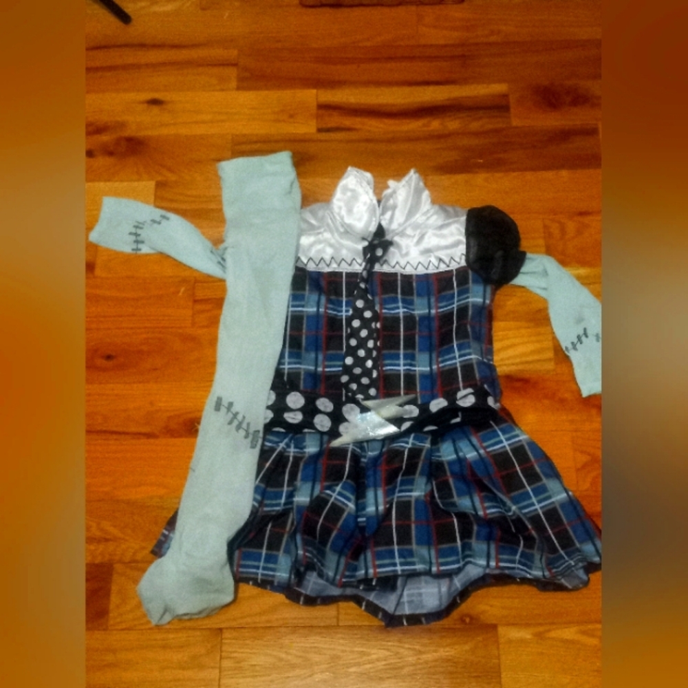 Monster High Gen 1 Frankie Stien Costume